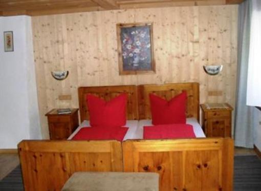 фото отеля Bauernhof Sennhof Huter Kinderfreundlicher Familienbauernhof