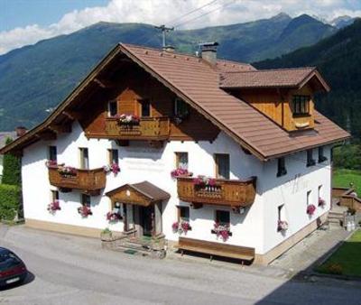 фото отеля Bauernhof Sennhof Huter Kinderfreundlicher Familienbauernhof