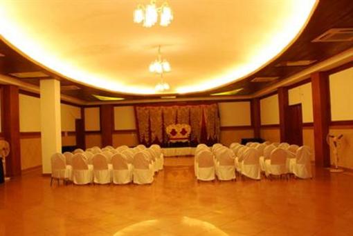 фото отеля Nalapad Residency Hotel Mysore