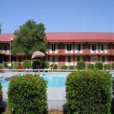 фото отеля Red Carpet Inn Cartersville