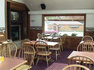 фото отеля McGovern's Motel and Suites