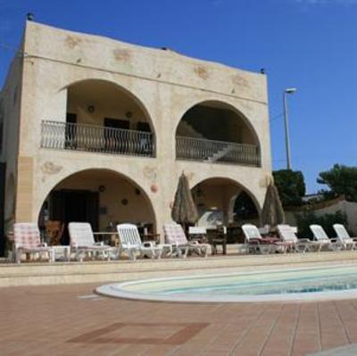 фото отеля Casa Elvira Isola Capo Rizzuto