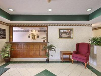 фото отеля Super 8 Motel Athens (Ohio)