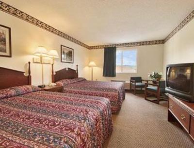 фото отеля Super 8 Motel Athens (Ohio)