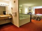 фото отеля Americas Best Value Voyageur Inn