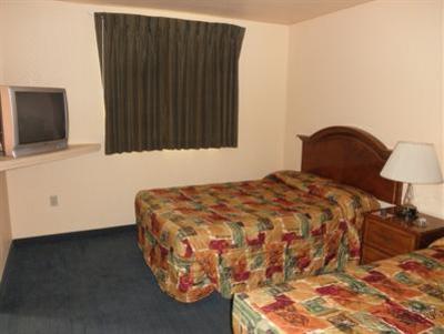 фото отеля Relax Inn and Suites New Orleans