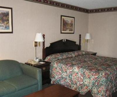 фото отеля GuestHouse Inn Clarksville (Tennessee)