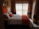 фото отеля Lisa's Guesthouse