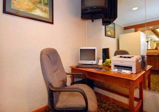 фото отеля Comfort Inn Upper Sandusky