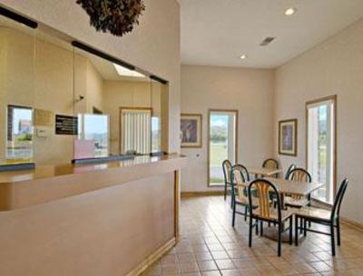 фото отеля Super 8 Motel Collinsville