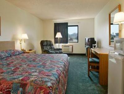 фото отеля Super 8 Motel Collinsville
