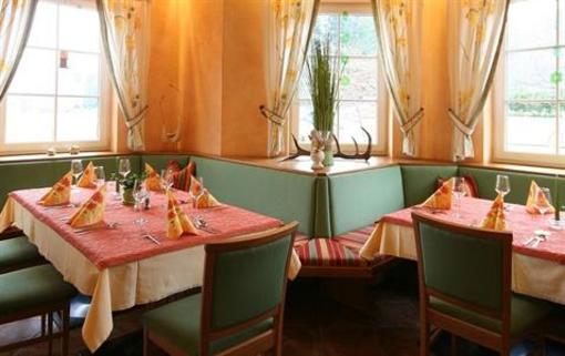 фото отеля Der Wiesenhof Hotel Abersee