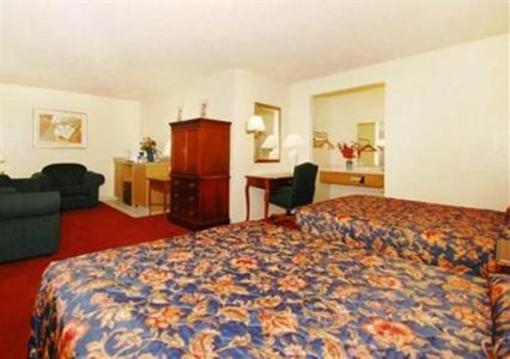фото отеля Rodeway Inn & Suites Fife