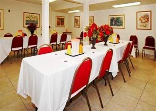 фото отеля Rodeway Inn & Suites Fife