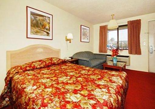 фото отеля Rodeway Inn & Suites Fife