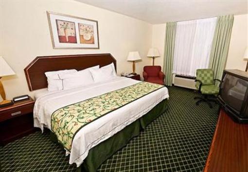 фото отеля Fairfield Inn Keokuk