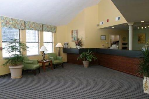 фото отеля Americas Best Value Inn & Suites North Davis Pensacola