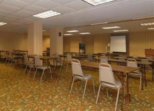 фото отеля Quality Inn Chester (Virginia)