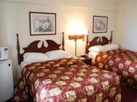 Royal Clipper Inn and Suites