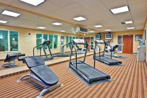 фото отеля Holiday Inn Express Hotel & Suites Sparta