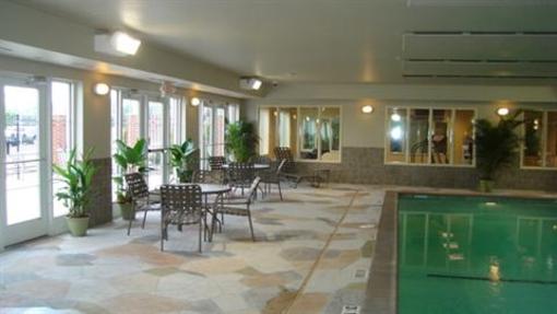 фото отеля Holiday Inn Express Hotel & Suites Sparta