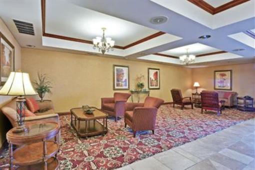 фото отеля Holiday Inn Express Hotel & Suites Sparta