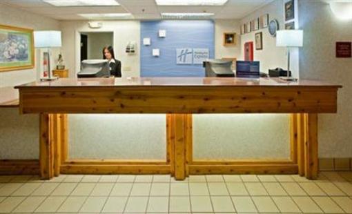 фото отеля Holiday Inn Express Bad Axe