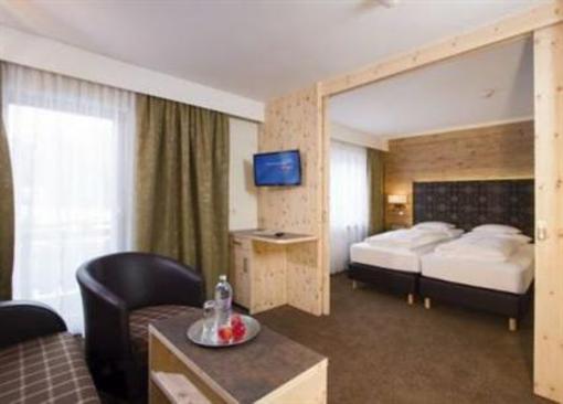 фото отеля Habicher Hof Hotel Oetz