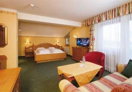 фото отеля Habicher Hof Hotel Oetz