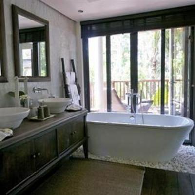фото отеля Dhevatara Beach Hotel