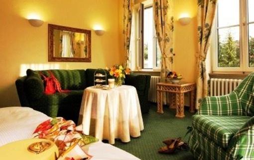фото отеля Resort Hotel Jodquellenhof Alpamare Bad Tolz
