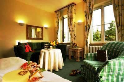 фото отеля Resort Hotel Jodquellenhof Alpamare Bad Tolz
