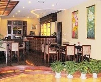 фото отеля Baolong HomeLike Hotel Luojing Branch Shanghai