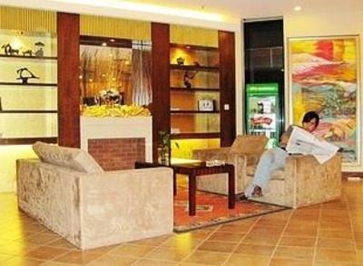 фото отеля Baolong HomeLike Hotel Luojing Branch Shanghai