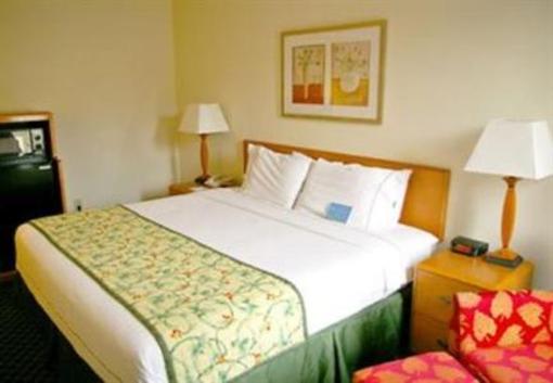 фото отеля Fairfield Inn & Suites Hopewell