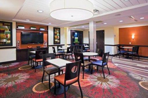 фото отеля Holiday Inn Express Fort Lauderdale
