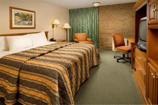 фото отеля Pear Tree Inn San Antonio Airport
