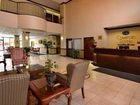 фото отеля Comfort Suites Intercontinental Plaza