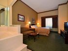 фото отеля Comfort Suites Intercontinental Plaza
