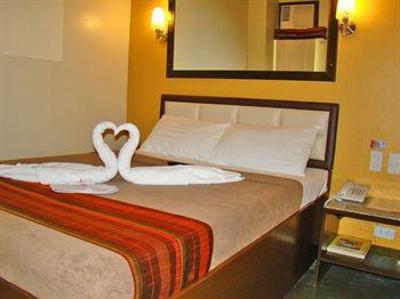 фото отеля Express Inn Lapu Lapu