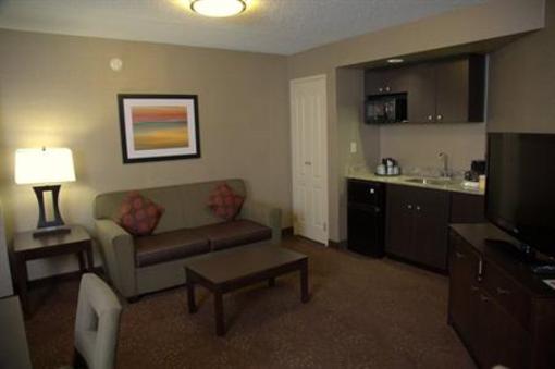 фото отеля Holiday Inn Hotel and Suites Chicago Northwest