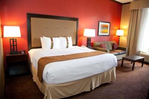фото отеля Holiday Inn Hotel and Suites Chicago Northwest