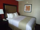 фото отеля Holiday Inn Hotel and Suites Chicago Northwest