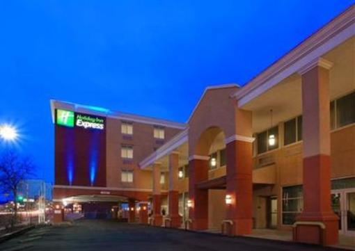 фото отеля Holiday Inn Express Baltimore at the Stadiums