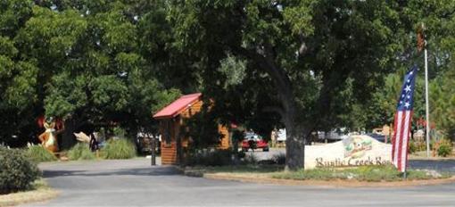 фото отеля Rustic Creek Ranch