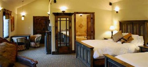 фото отеля Rustic Creek Ranch