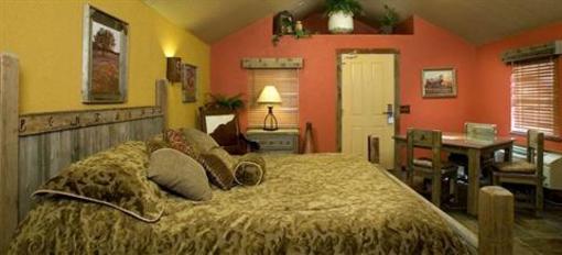 фото отеля Rustic Creek Ranch