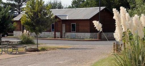 фото отеля Rustic Creek Ranch