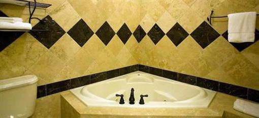 фото отеля Rustic Creek Ranch