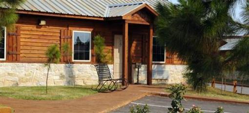 фото отеля Rustic Creek Ranch